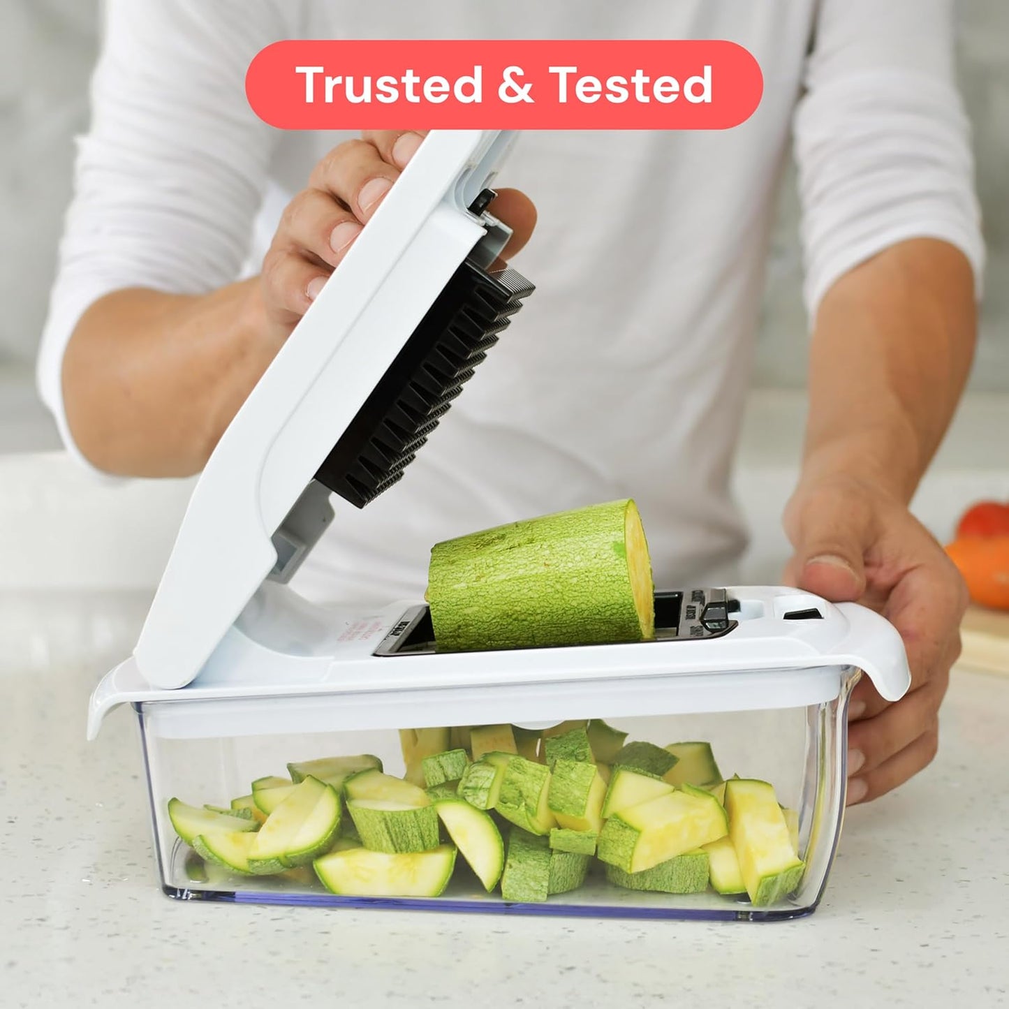 Vegetable Chopper - Chopper and Spiralizer - Food Chopper with Container, Fruit Cutter, Onion Dicer - - Kitchen Gadgets and Gifts (4 in 1, White)